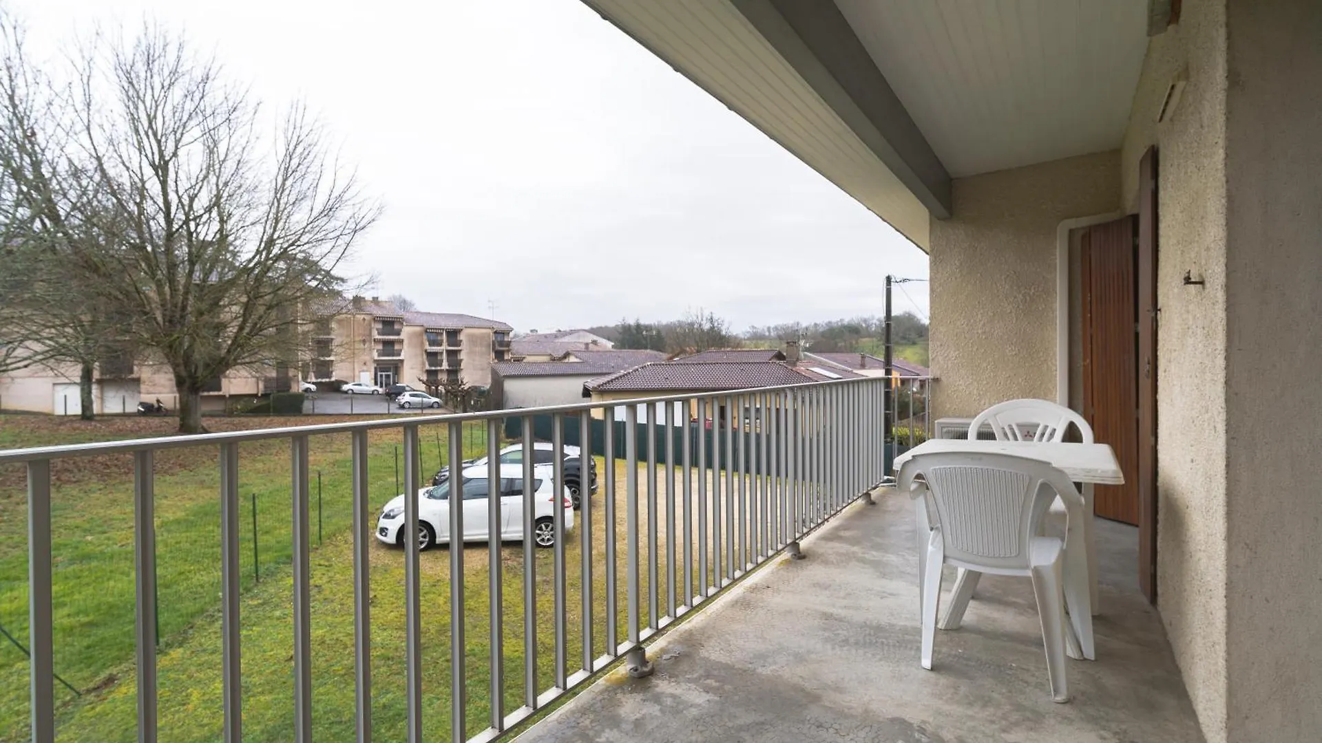 Les Mimosas - App 11 - Appartement Cosy Clim Balcon Cazaubon